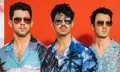 Jonas Brothers สวมแว่นตา Ray-Ban 3 สไตล์