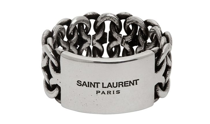 Saint Laurent ปล่อยแหวนดีไซน์เรียบ มาในสองโทนสีสุดคลาสสิก