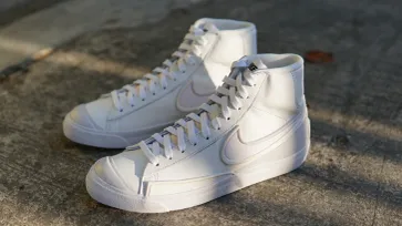 Nike Blazer Mid '77 Infinite จากรองเท้าบาสเกตบอลสู่รองเท้าแฟชั่นสไตล์สตรีท