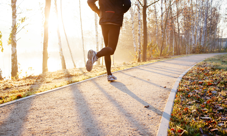 ออกกำลังกายตอนเช้าหรือตอนเย็น แบบไหนดีกว่ากัน ?