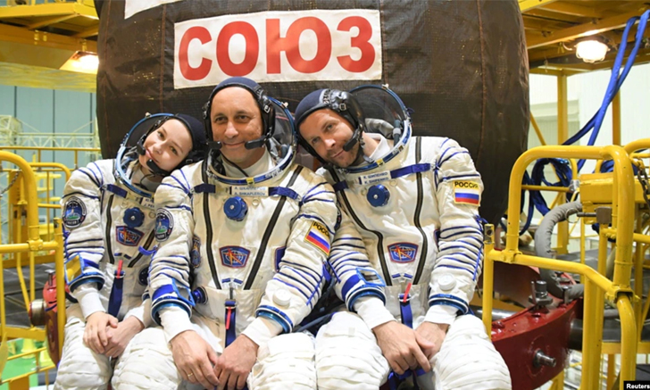 ผู้กำกับหนังในอวกาศคนแรกของรัสเซียเผยโปรเจคท์ต่อไปอาจเป็น 'ดวงจันทร์หรือดาวอังคาร'
