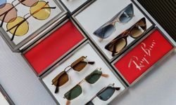 Luxottica แนะนำแว่นตาสีอบอุ่นสำหรับฤดูใบไม้ร่วง 2021