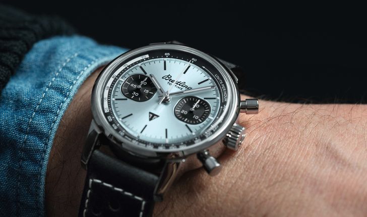 Triumph จับมือ Breitling เปิดตัวนาฬิการุ่นพิเศษ Breitling Top Time Chronograph