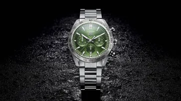 รวมไอเดียของขวัญวันคริสต์มาสกับนาฬิกาสีเขียว 6 รุ่นจาก TAG Heuer