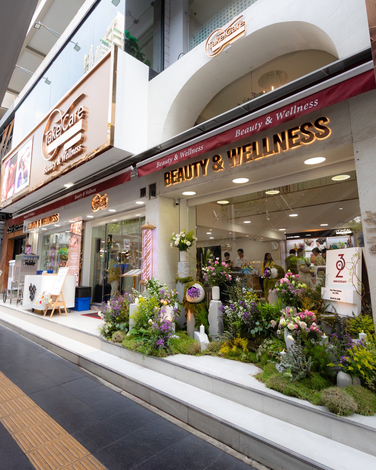 Take Care Salon of Beauty ฉลองครบ 32 ปีกับ นวัตกรรมดูแลผิวและผม