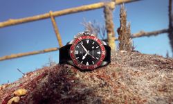 นาฬิกาดำน้ำสายพันธุ์แกร่ง Hamilton Khaki Navy Frogman 2016