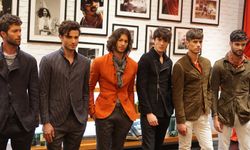 John Varvatos คอลเลคชั่นฤดูใบไม้ผลิ/ฤดูร้อน 2017