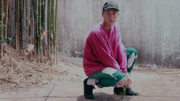 แตกต่างแต่ถูกระเบียบ รองเท้านักเรียนสไตล์มินิมอลจาก "Rompboy"