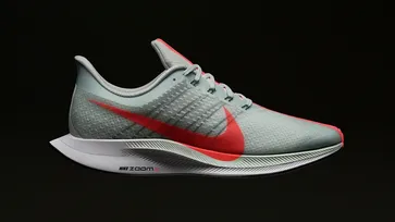 Nike Zoom Pegasus Turbo รองเท้าที่ออกแบบเพื่อนักวิ่งโดยเฉพาะ