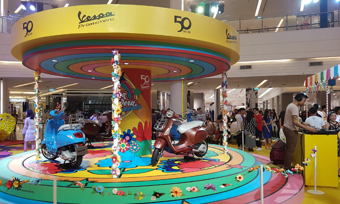 "Vespa Primavera Wonderland" โลดแล่นไปกับความสนุกยุค ‘60s