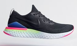 Nike Epic React Flyknit 2 เฉดสียุค 90 พร้อมสร้างความสนุกอีกครั้ง