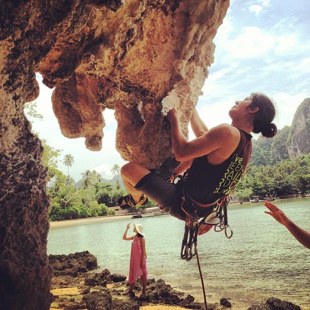 เป้ อารักษ์