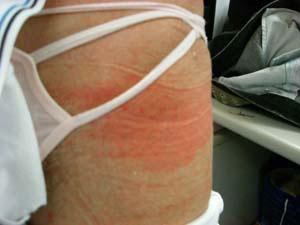 ทดลองใส่กางเกงใน 100 ตัว