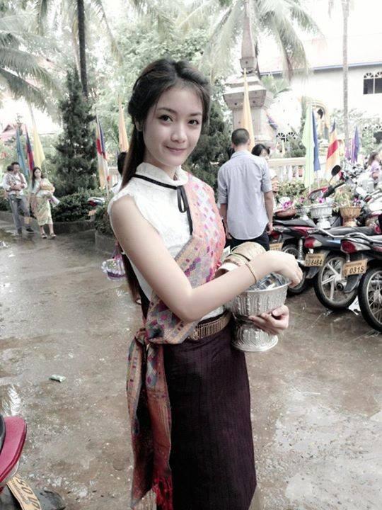 สาวลาว