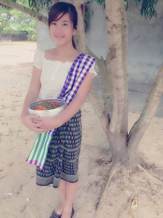 สาวลาว