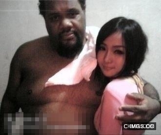 ไม่หล่อ แต่แฟนสวย