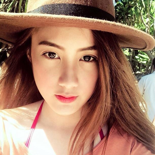 จีจี้ พอยไพลิน