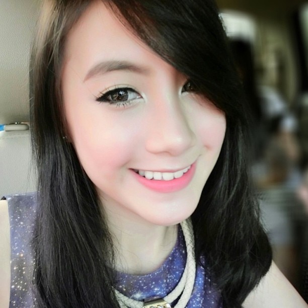 จีจี้ พอยไพลิน