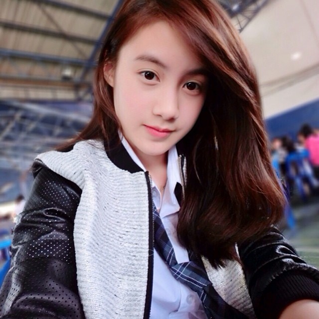 จีจี้ พอยไพลิน