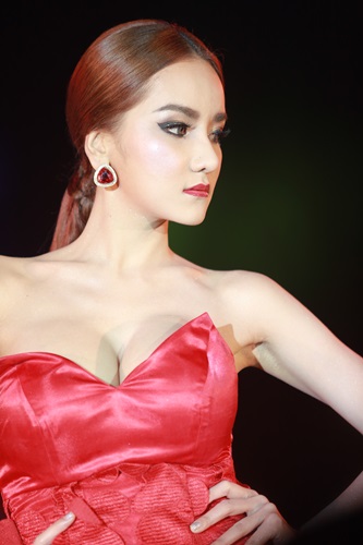 มิสแม็กซิม ไทยแลนด์ 2014 (MISS MAXIM THAILAND 2014)