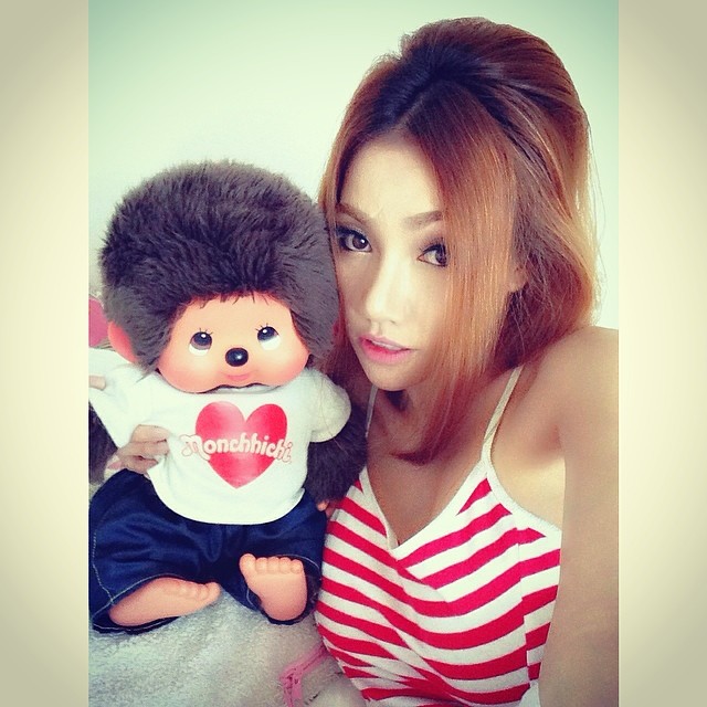 เอมมี่ อมลวรรณ