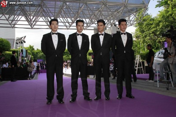 แฟขั่นดารา