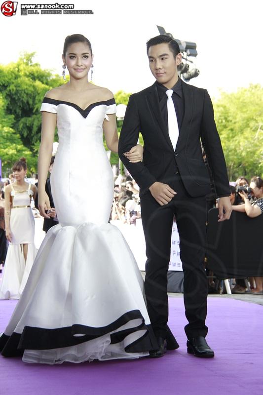 แฟขั่นดารา