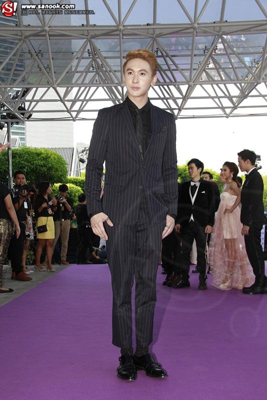 แฟขั่นดารา