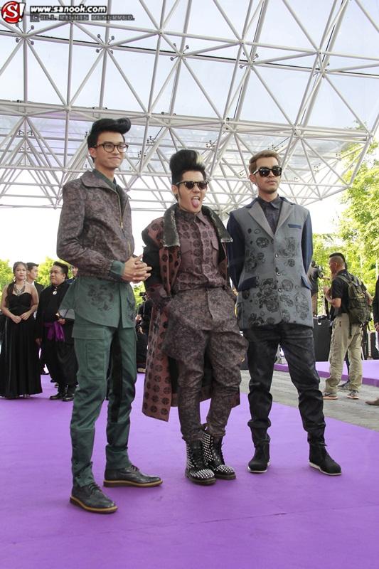 แฟขั่นดารา