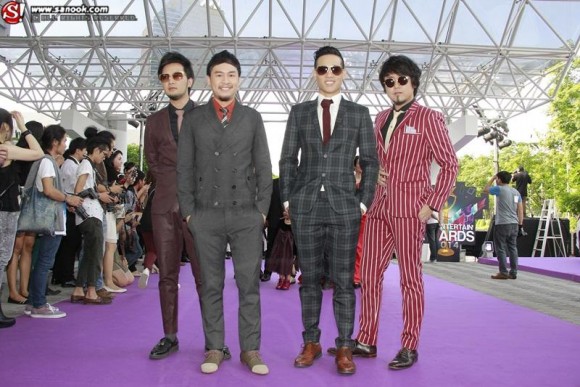 แฟขั่นดารา