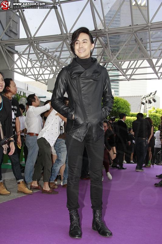 แฟขั่นดารา