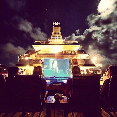 มหาเศรษฐี