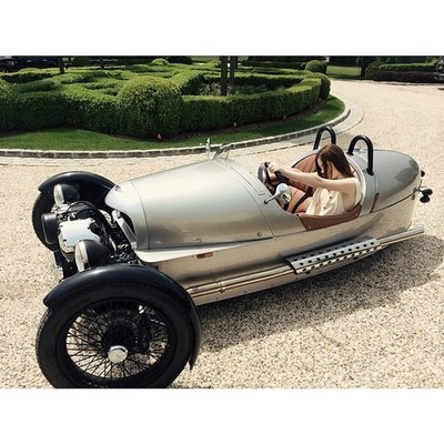 มหาเศรษฐี