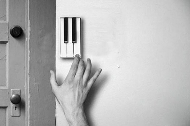 เรียกคนเปิดประตูด้วยเสียงเพลง