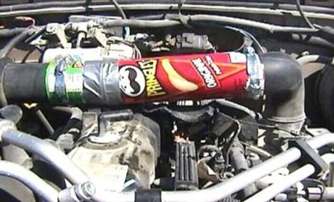 ท่อเทอร์โบแตก ซ่อมด้วยกระบอกพริงเกิลส์ 