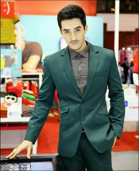  บิ๊กเอ็ม ลิขิต บุตรพรม