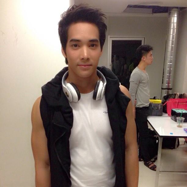 เด่นคุณ งามเนตร