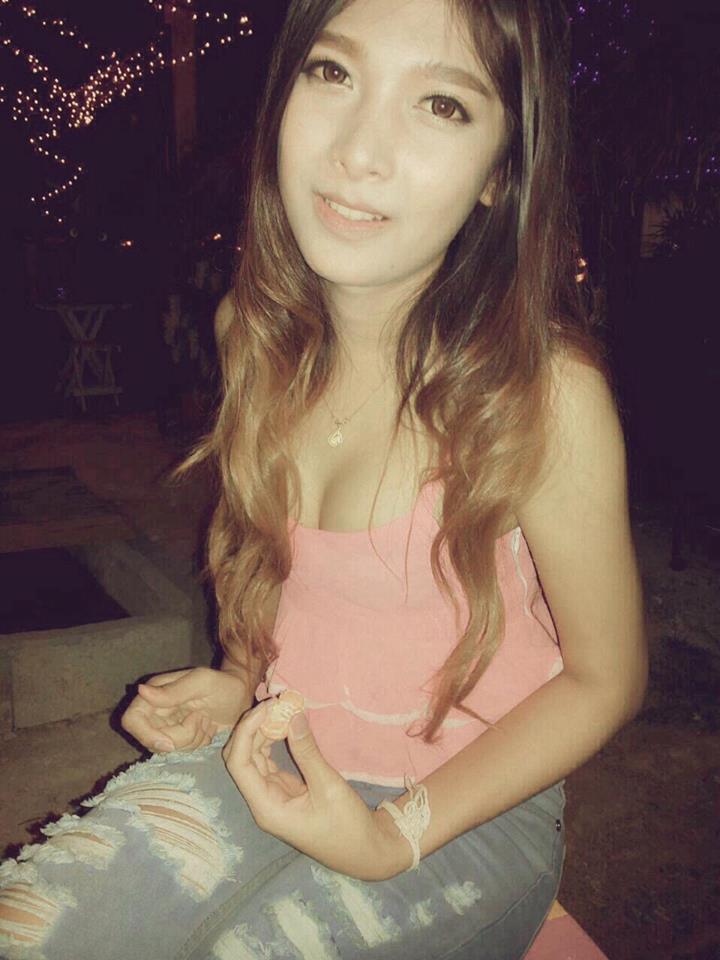 แม่ค้าก๋วยเตี๋ยว