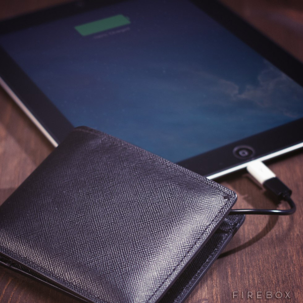 กระเป๋าสตางค์ชาร์ตแบตมือถือ