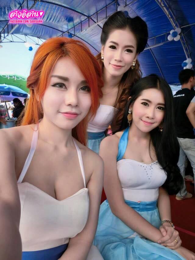 น้องติ้ง แม่ค้าไก่ย่าง