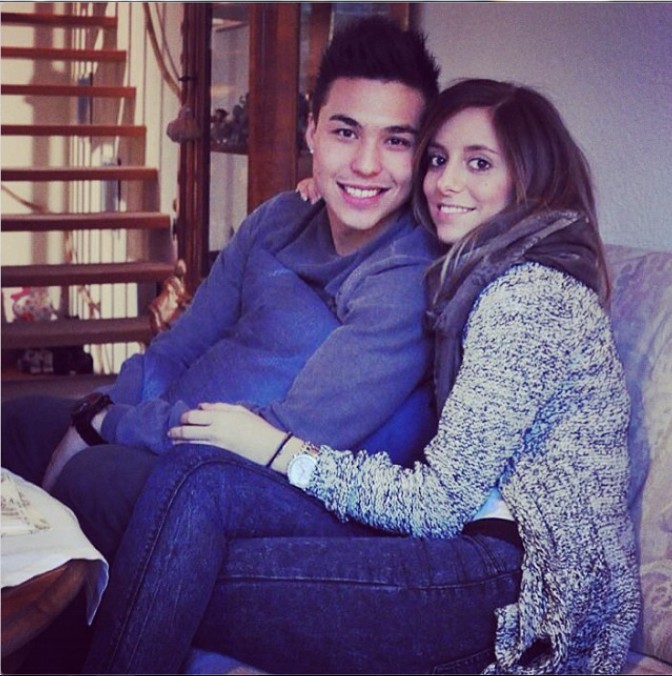 ชาริล ชัปปุยส์ กับ  เมลานี มานูเอล