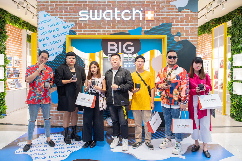 Swatch BIG BOLD 