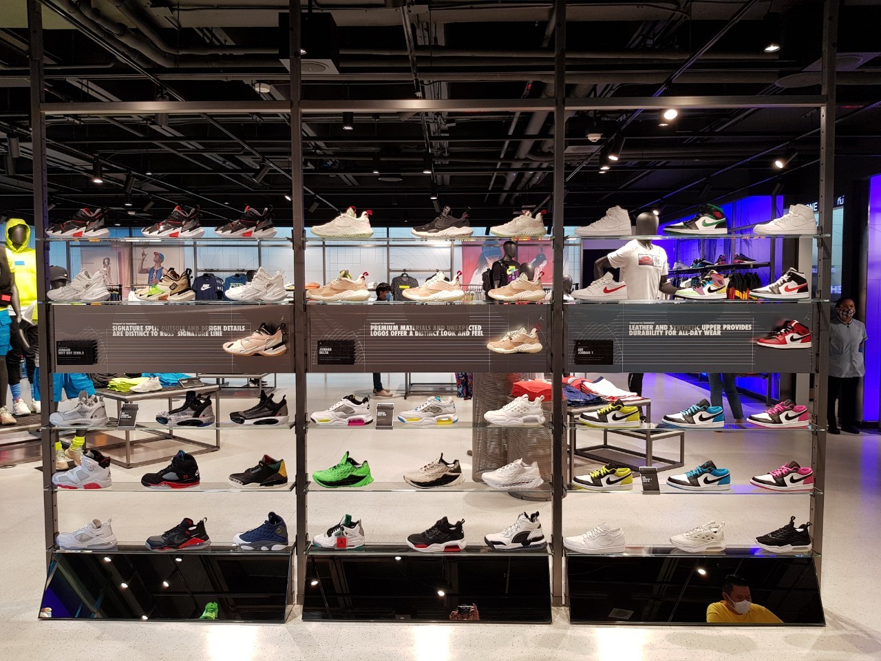 Nike Bangkok at Siam Center 