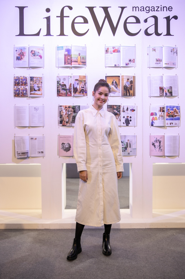 UNIQLO LifeWear Magazine