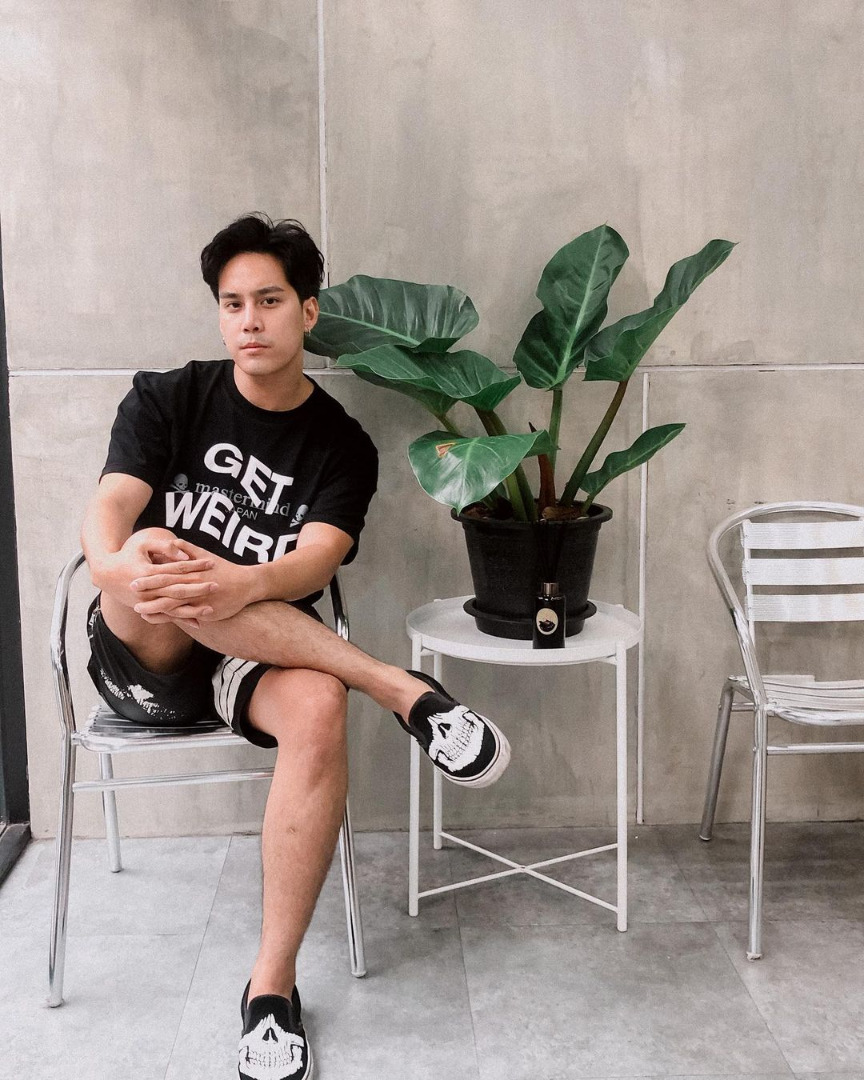 เอิร์ธ วิศววิท 