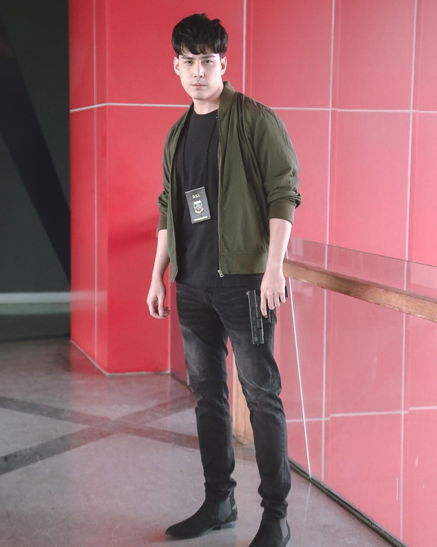 เอิร์ธ วิศววิท 