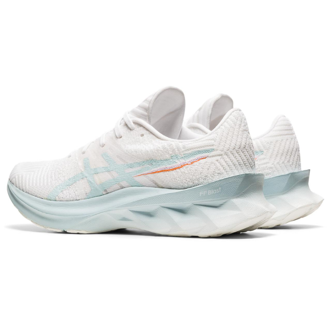 ASICS NOVABLAST Pixel Noise Pack