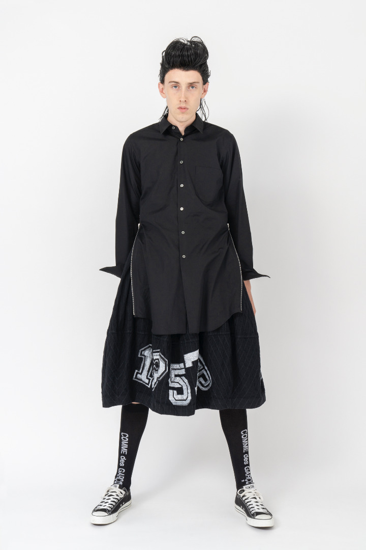 COMME des GARCONS BLACK 