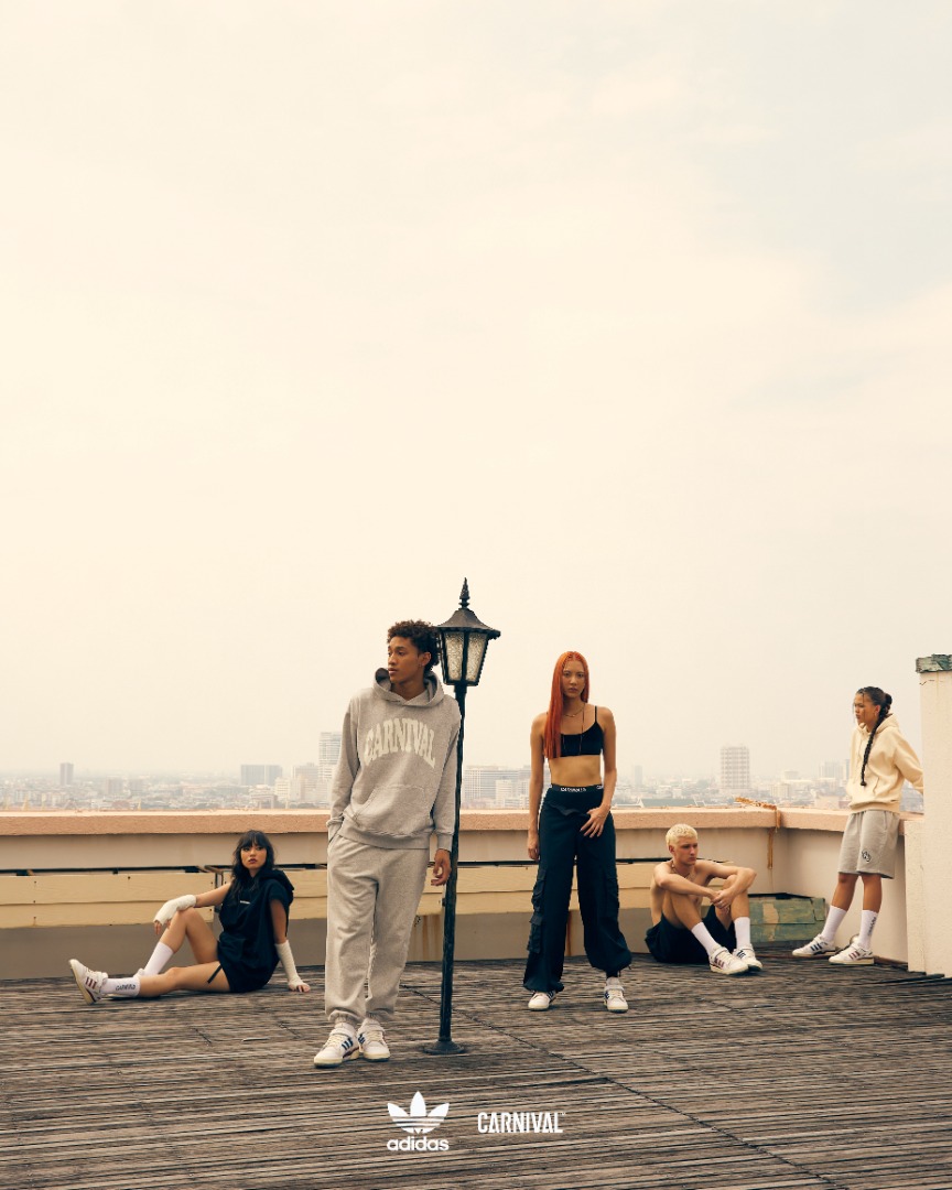 รวมรูปภาพของ มาแล้ว CARNIVAL x adidas Originals Forum 84 Low "We Tag ...