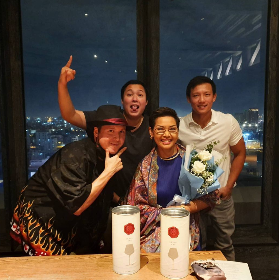 ลูกชายเชฟป้อม